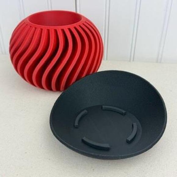 The Surge Planter, Indoor Flower Pot, Tabletop Planter, Wave Pattern - Picture 9 of 12